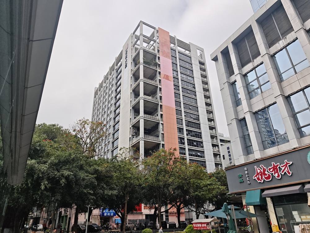 云松大厦外观图1